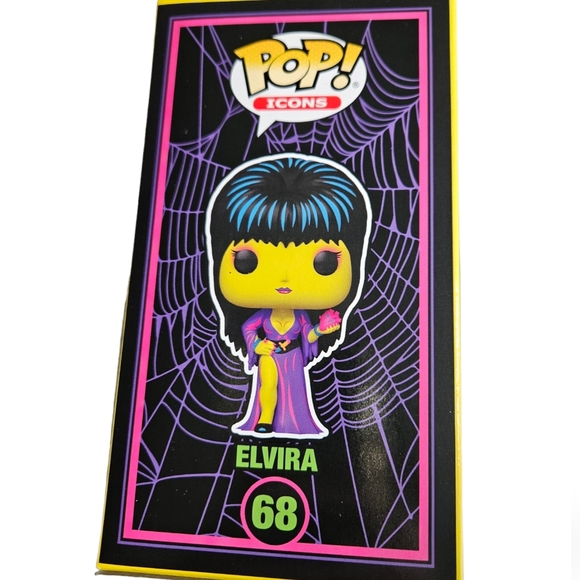 Funko Pop special edition Elvira - Picture 3 of 4